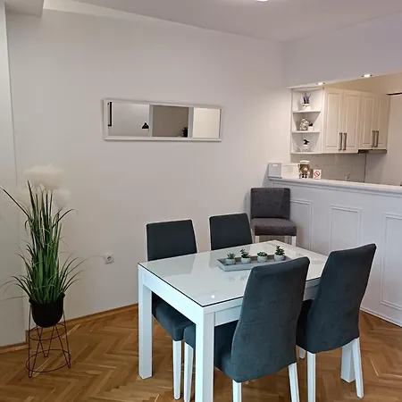 Korzo Apartment, Appartement Subotica